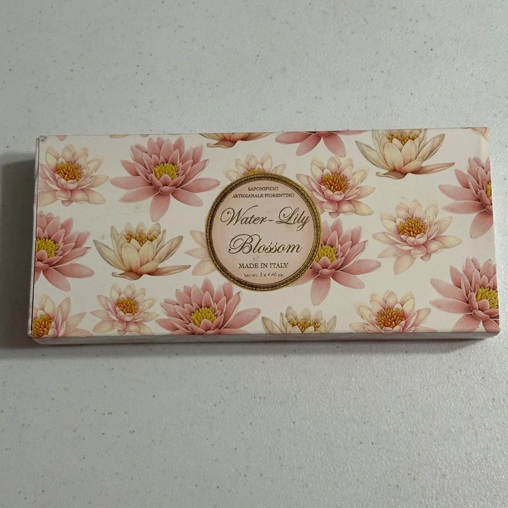 Saponificio Artigianale Fiorentino Water-Lily Blossom Soap‎ Set Italy NEW 3pk